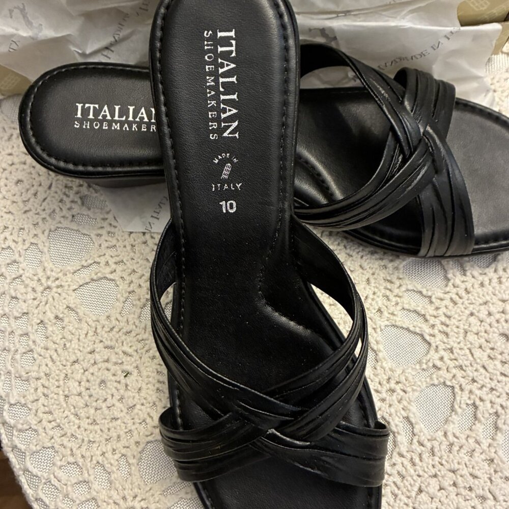 Italian Shoemakers Black Wedge Sandals